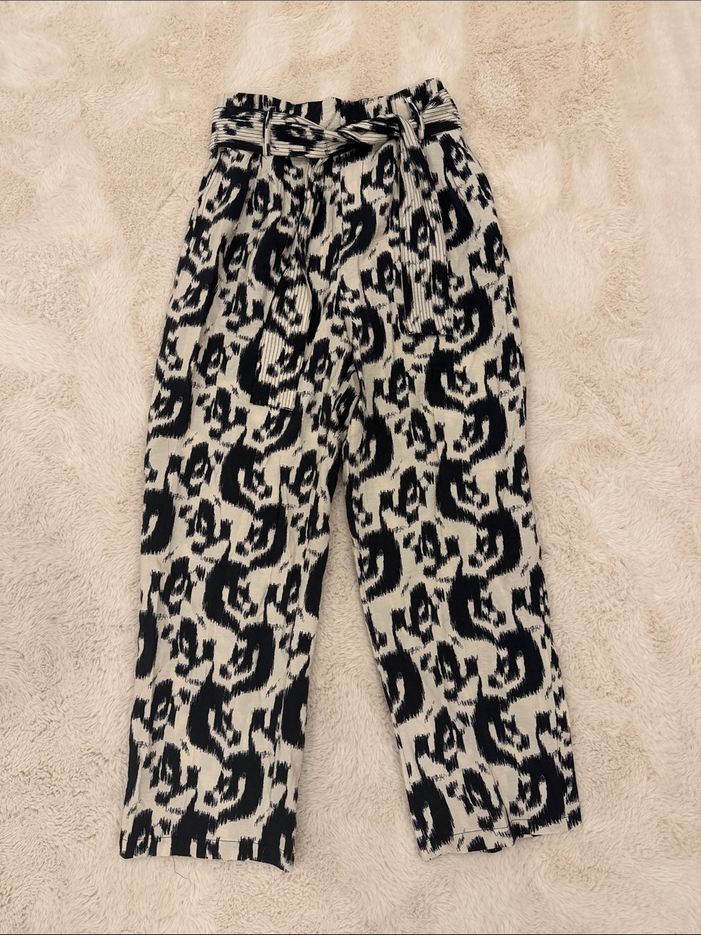 Zara Black & White High-Waist Wide Leg Pants